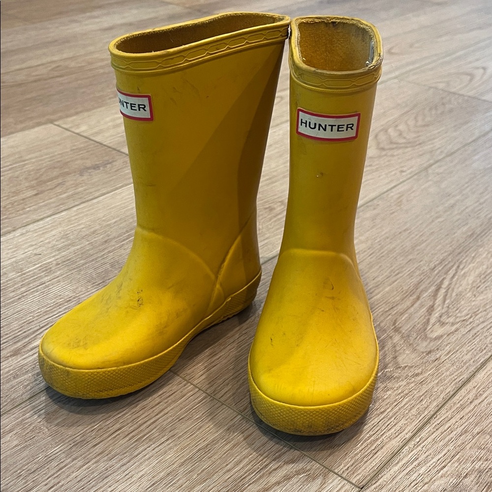 Hunter Classic Yellow Boots